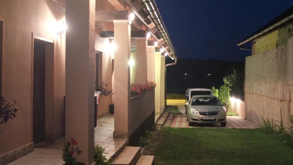 Country House Baranjski Tulipan Draz Bagian luar foto